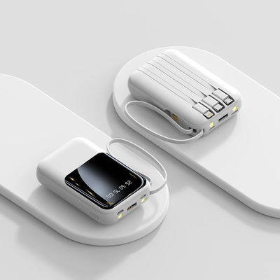 Σημείο πρότυπο 10000mAh Μίνι Power Bank LED Display φορτιστή ισχύος με 4 καλώδια